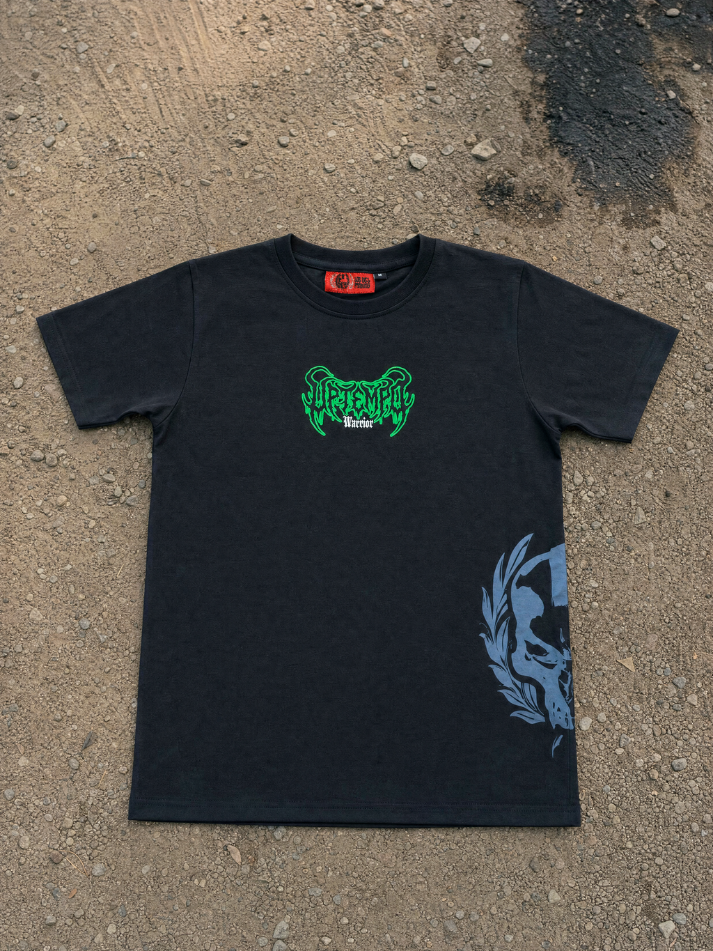 camiseta uptempo warrior negra de parking warriors con logo verde en el pecho